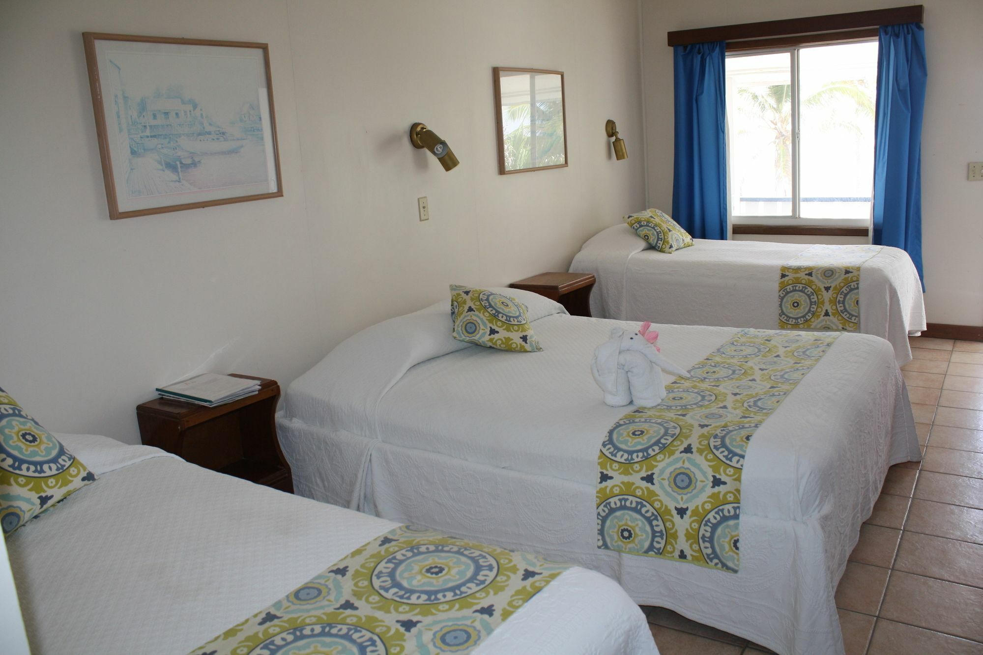 Holiday Hotel ซานเปโดร ภายนอก รูปภาพ